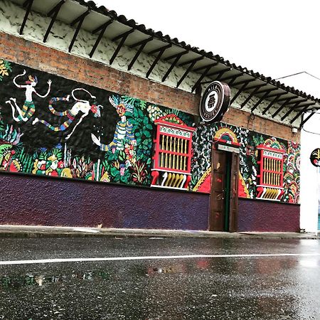 Mila Hostel Medellin Ngoại thất bức ảnh