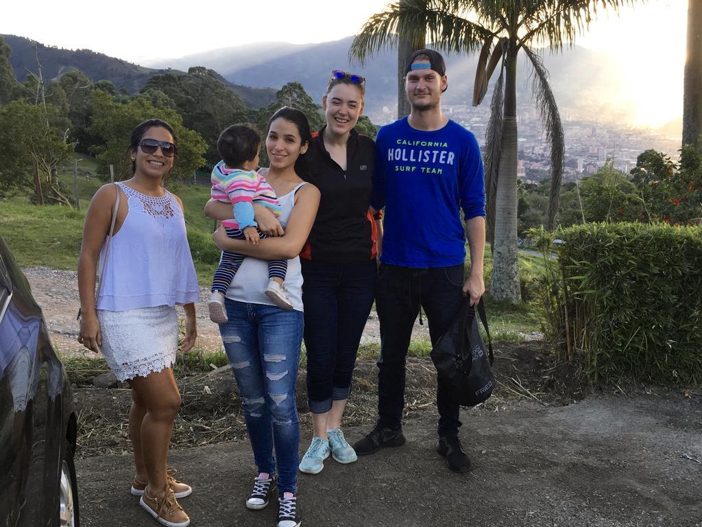 Mila Hostel Medellin Ngoại thất bức ảnh