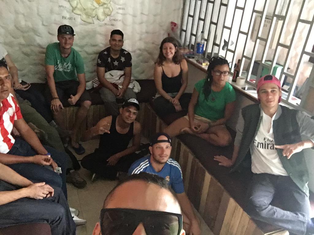 Mila Hostel Medellin Ngoại thất bức ảnh